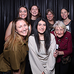 Photo Booths at Seattle Corporate Events: What Drives Real ROI